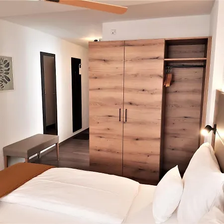 Hotel-restaurant Pfaelzer Hof 4*