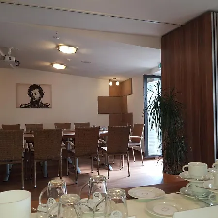 Hotel-restaurant Pfaelzer Hof 4*
