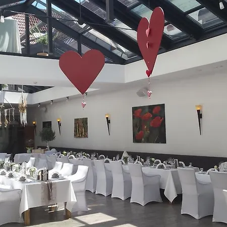 Hotel Hotel-restaurant Pfaelzer Hof 4*
