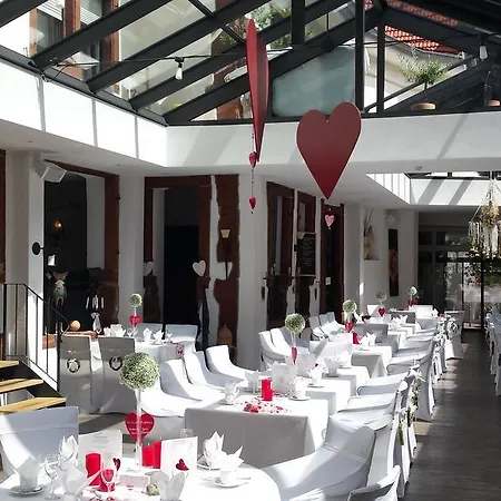 Hotel-restaurant Pfaelzer Hof イデンコーベン