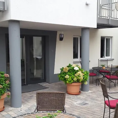 Hotel-restaurant Pfälzer Hof Hotel 4*