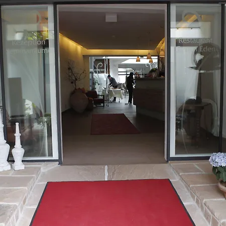 Hotel Hotel-Restaurant Pfaelzer Hof Edenkoben