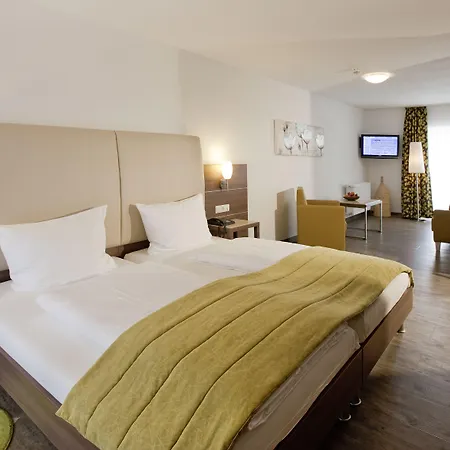 호텔 Hotel-restaurant Pfaelzer Hof 4*