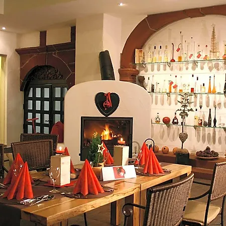 Hotel-restaurant Pfaelzer Hof Hotel