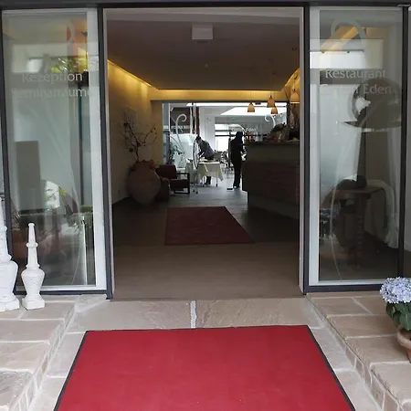 Hotel-Restaurant Pfaelzer Hof