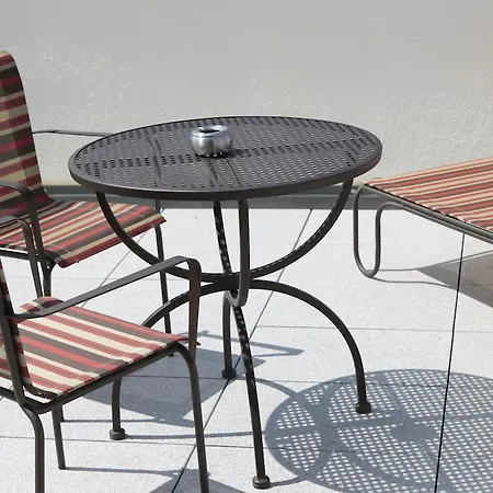 호텔 Hotel-restaurant Pfaelzer Hof 4*