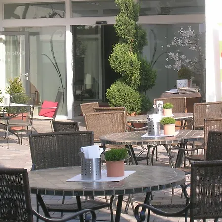 Hotel-restaurant Pfaelzer Hof 에덴코벤