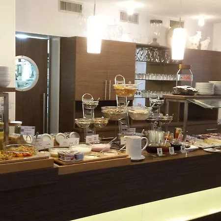 Hotel-Restaurant Pfaelzer Hof Edenkoben