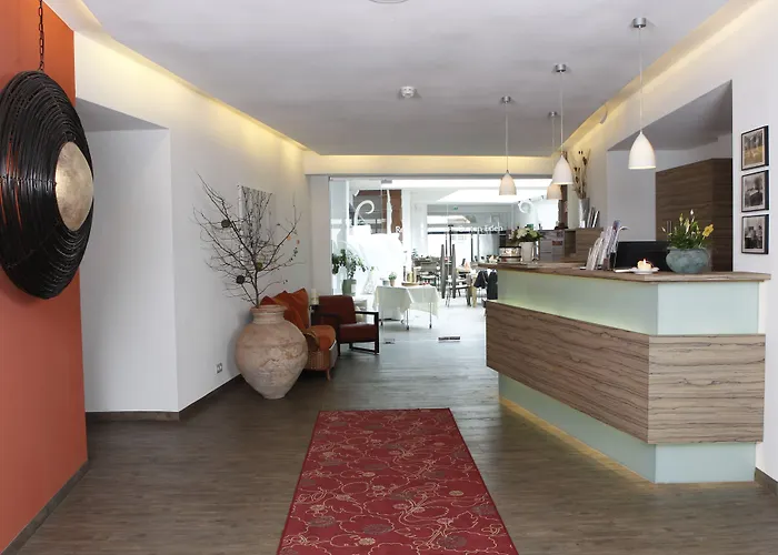 Otel Hotel-restaurant Pfaelzer Hof 4*