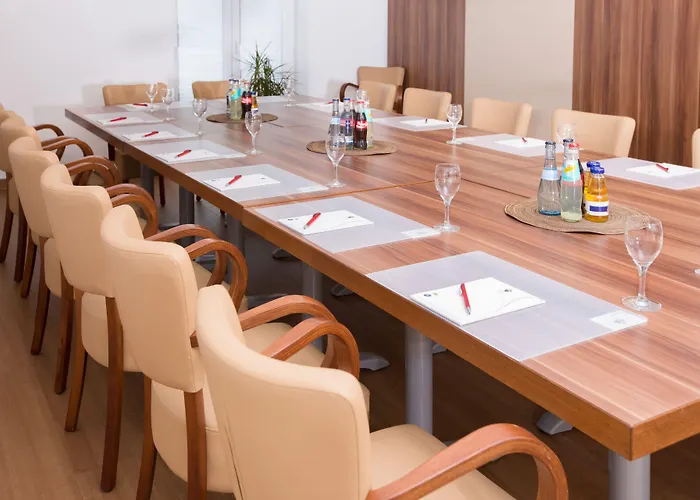 Hotel-restaurant Pfaelzer Hof Otel